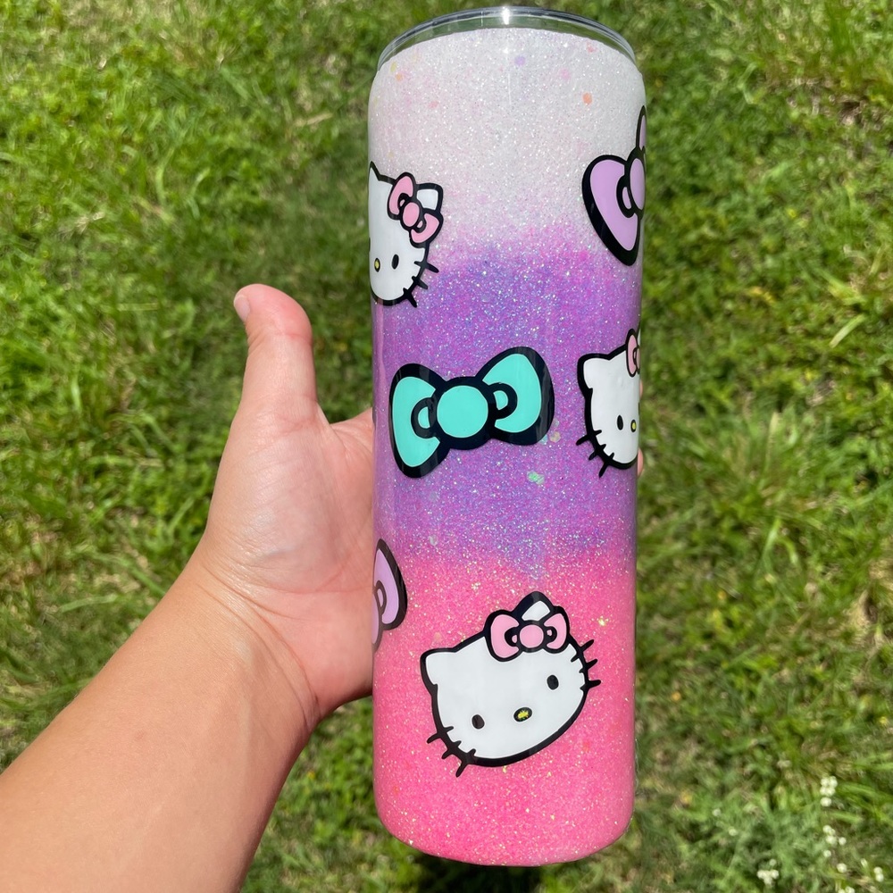 *SOLD* Hello kitty tumbler 20 ounce slim